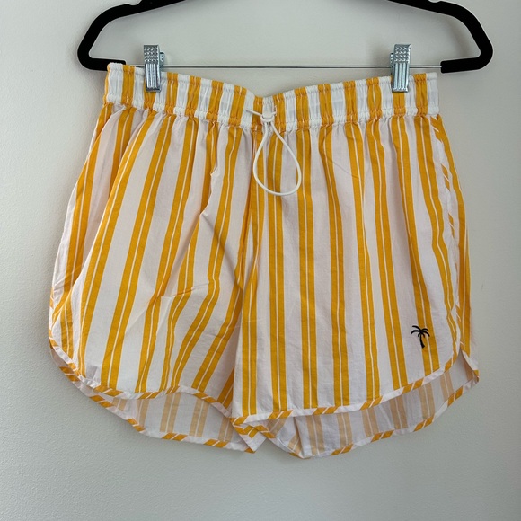 Anthropologie Sundry Matching Set (short and shorts) - Picture 4 of 6